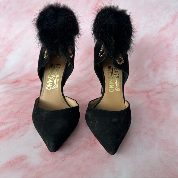 SALVATORE FERRAGAMO Francesca Mink Trim Suede Leather Pumps Black Sz 5.5 - Picture 2 of 16
